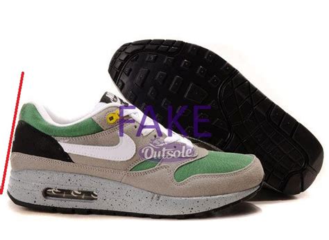 nep nike schoenen|Hoe herken ik een neppe, namaak of replica Nike Air Max 1.